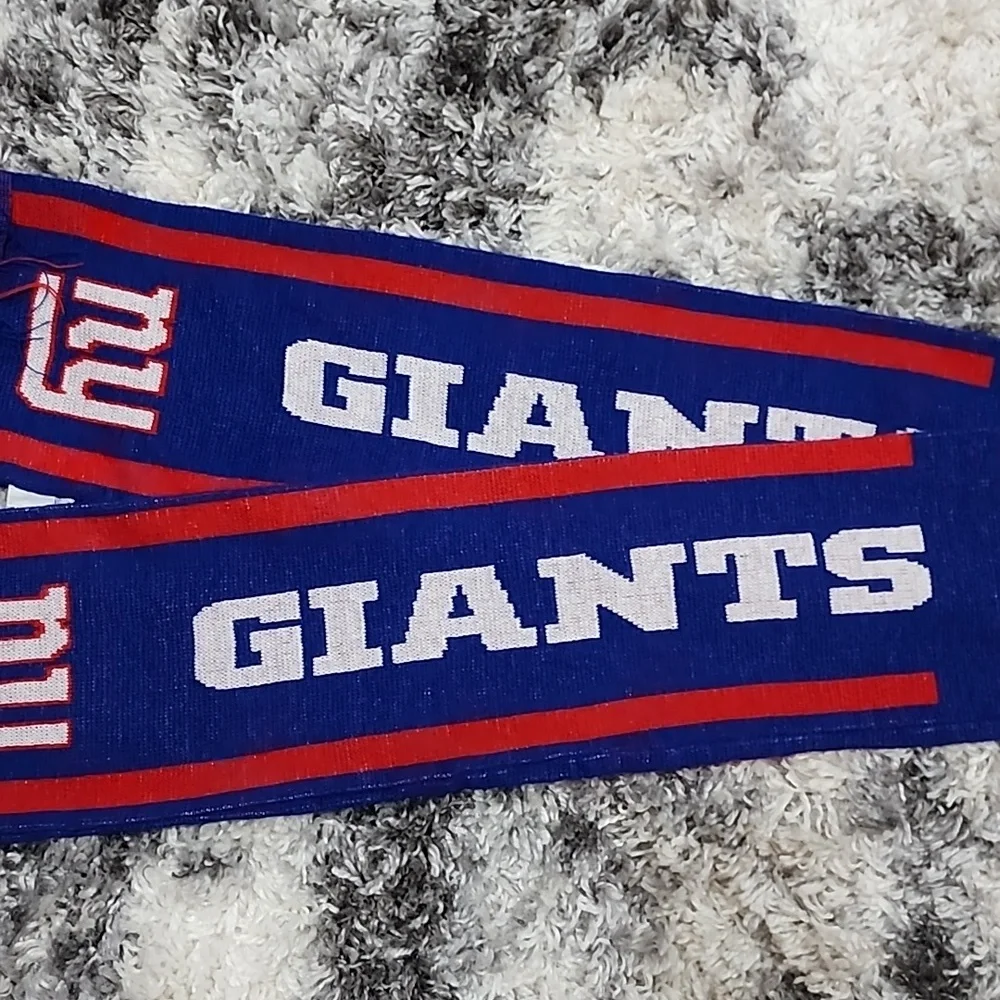 GIANTS  NY SCARF BLUE &RED